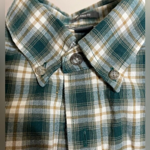 Eddie Bauer Flannel Shirt Mens XL Green Plaid Long Sleeve Relaxed Fit Outdoor - Picture 2 of 4